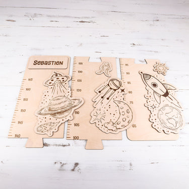 Banda de măsurare pentru copii pe perete – univers