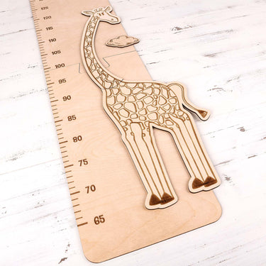 Banda de măsurare pentru copii pe perete – girafă