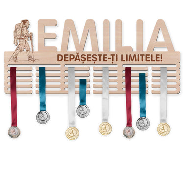 Suport medalii – Drumeție, femeie