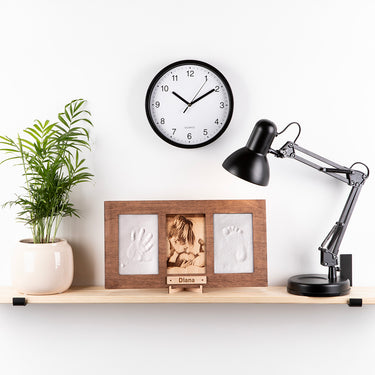 Imprimă-ți amintirile pe material – Set cu masă pentru amprente și fotografie gravată