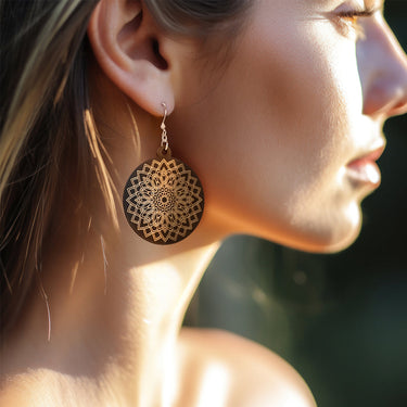 Cercei din lemn HOORAY Negru - Mandala