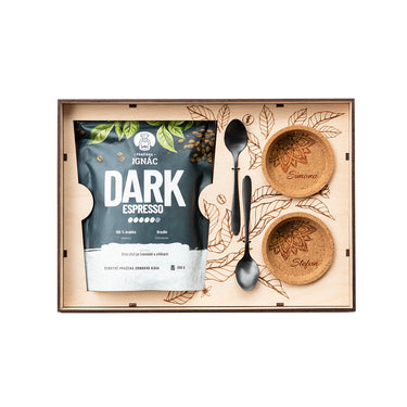 Set de cafea KLASIC în cutie de lemn cu motiv personalizat